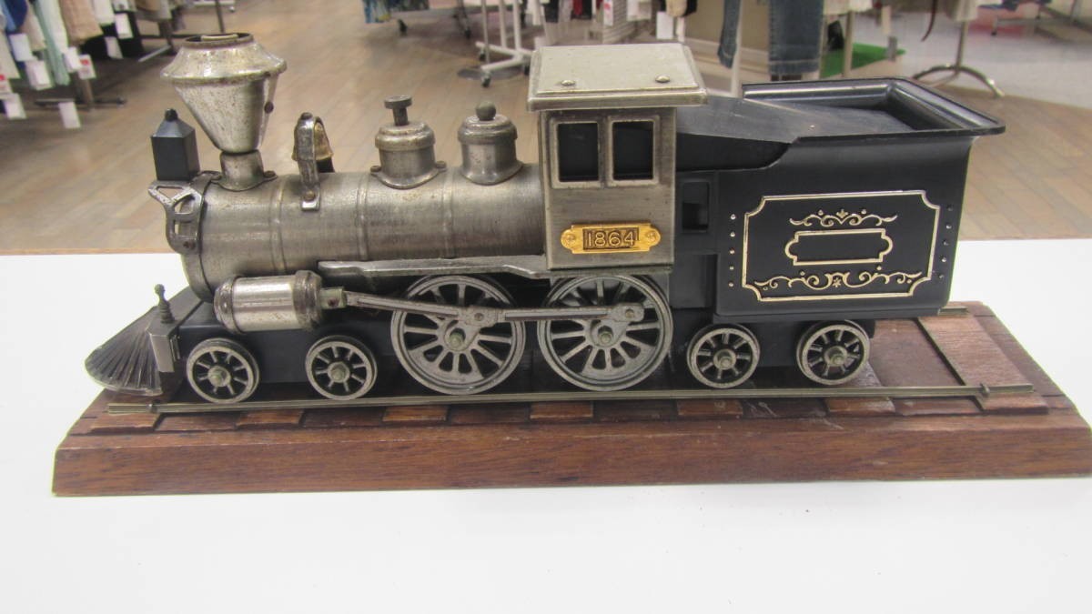 蒸気機関車 SL 汽車 鉄道 飾り物 コレクション オブジェ インテリア　１８６４年_画像1