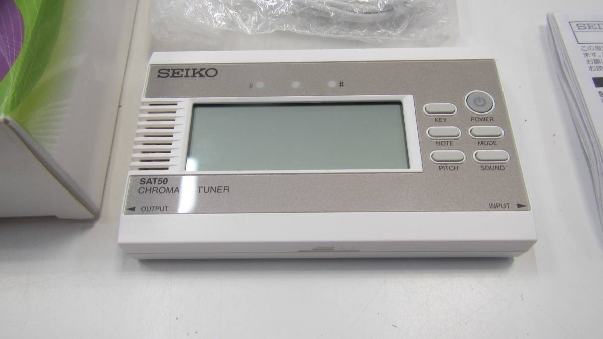 新品★SEIKO セイコー クロマティックチューナー スペシャルパック ピュアホワイト SAT50WP SEIKO 5_画像2