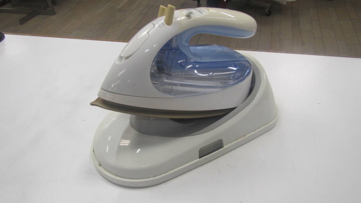  Toshiba cordless steam iron 