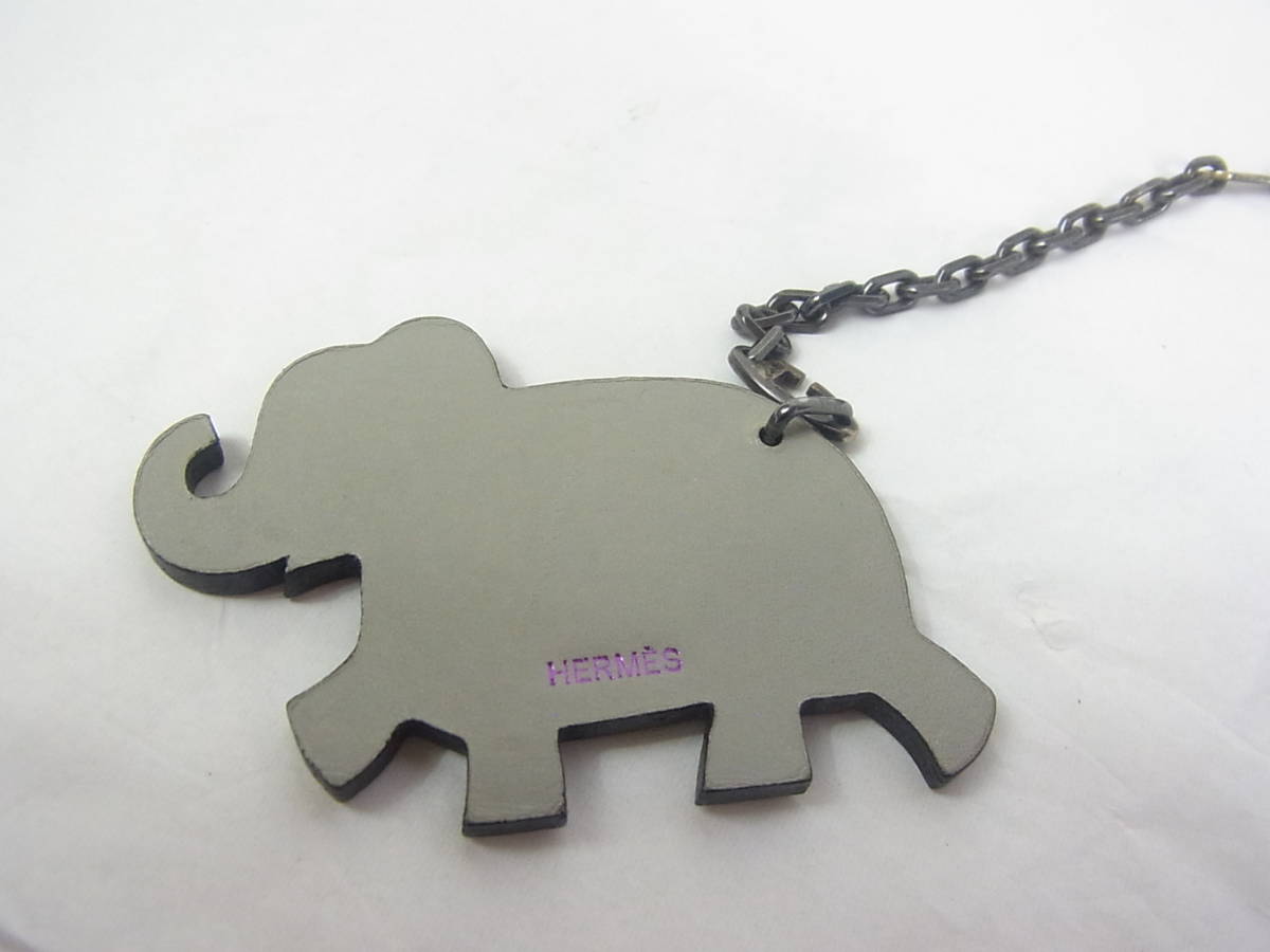 ## Hermes * Elephant image key holder ##