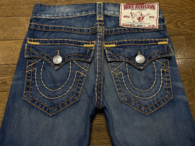 ※TRUE RELIGION トゥルーレリジョン RICKY SUPERT 極太ステッチ デニムパンツ 未裾直 濃いインディゴ 米国製 29 BJBA.AA_画像3