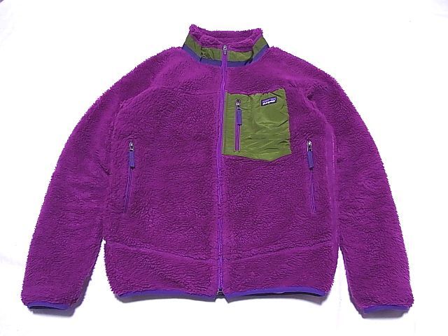 喜ばれる誕生日プレゼント Patagonia レトロXジャケット 色：パープル