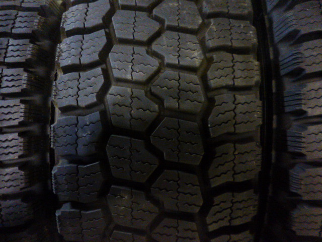 格安！ 185/65R15 101/99L ファルケン SX743 バリ山 6本 スタッドレス_画像7