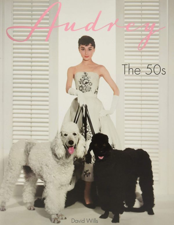 ★新品★送料無料★1950年代のオードリー 写真集ブック★Audrey: The 50s★