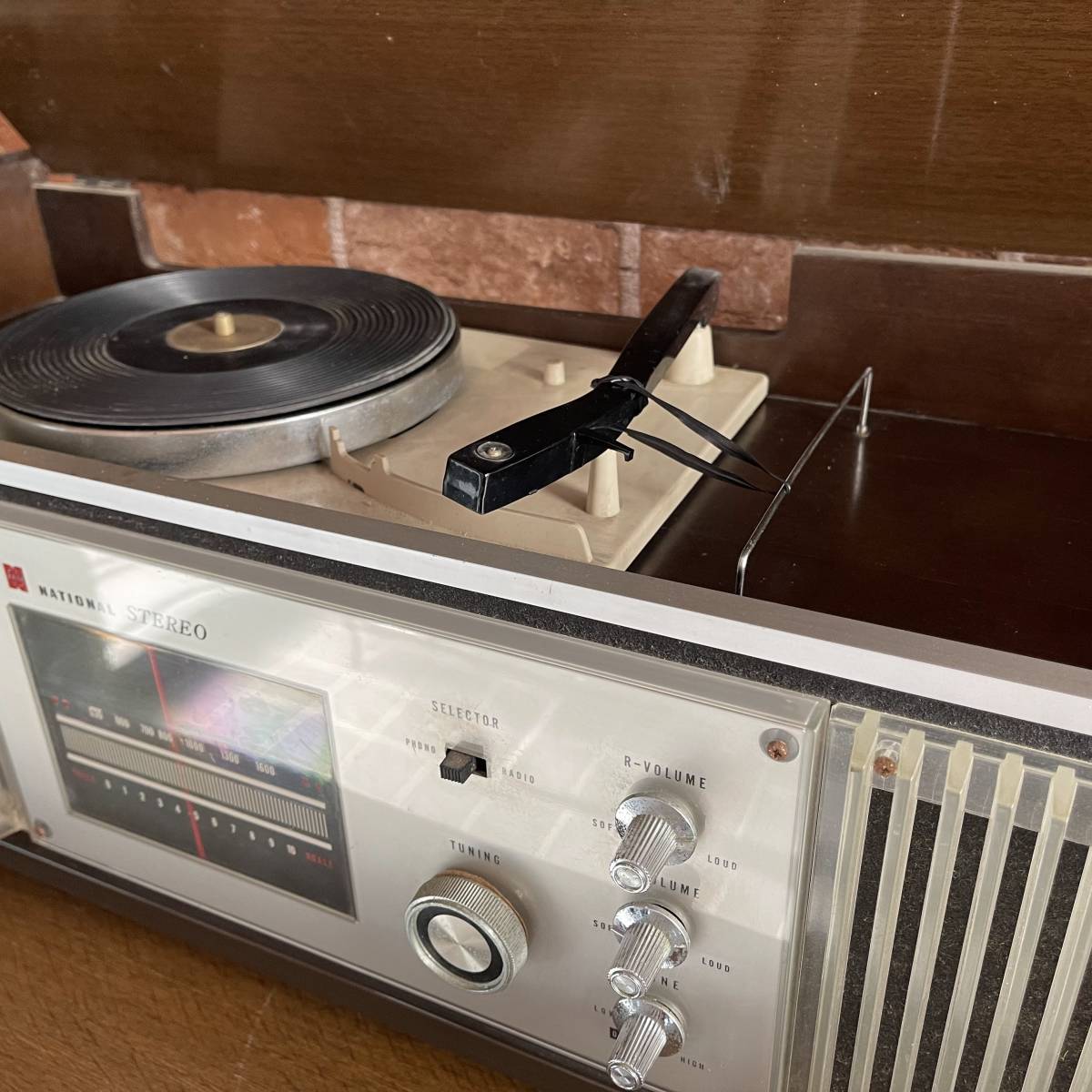ナショナル・テーブルステレオ(ラジオレコードプレーヤー)SE ナショナル・テーブルステレオ(ラジオレコードプレーヤー)SE