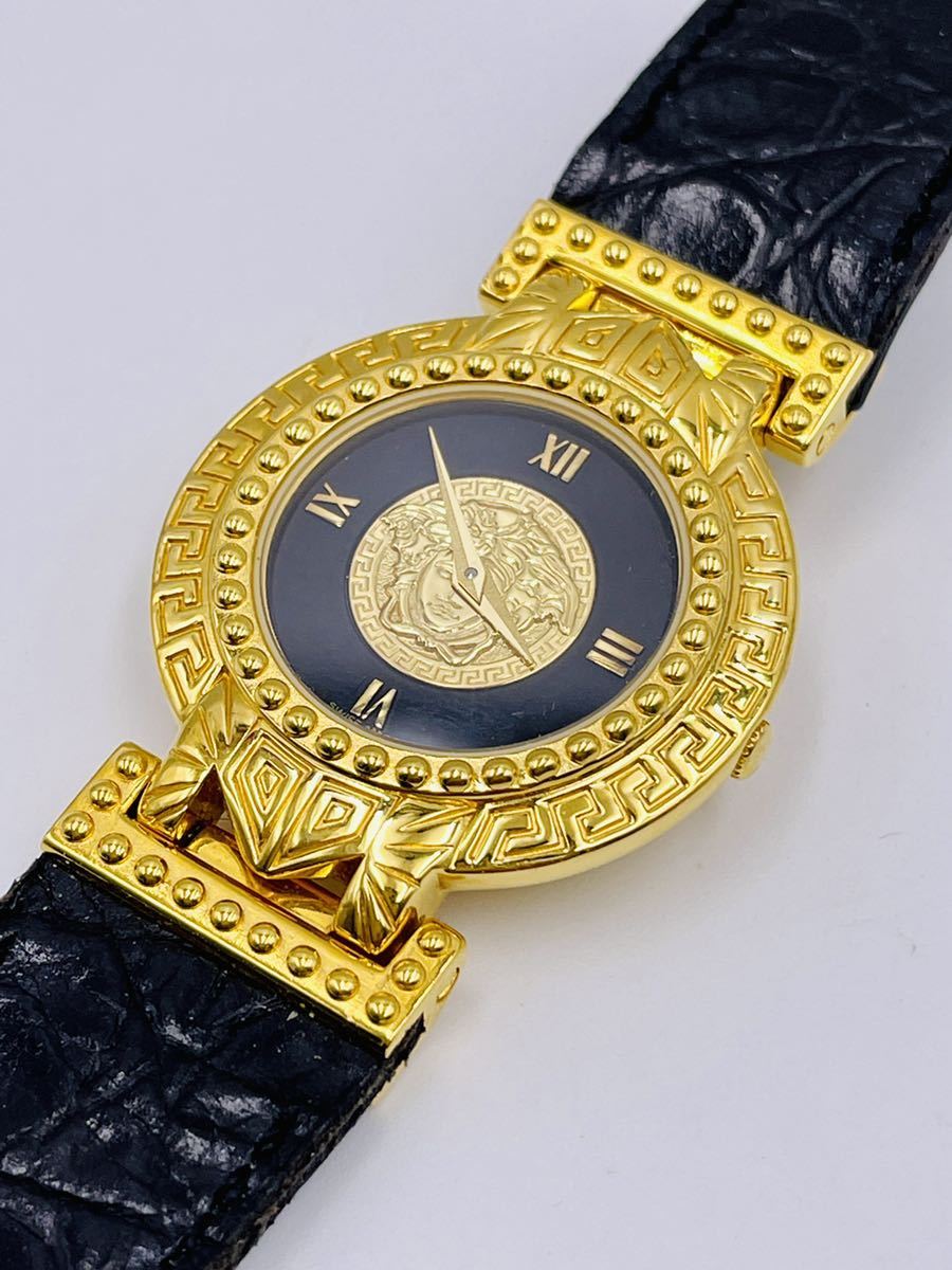 GIANNI VERSACE ヴェルサーチ腕時計 ウォッチ メデューサ GIANNI VERSACE ヴェルサーチ腕時計 ウォッチ メデューサ
