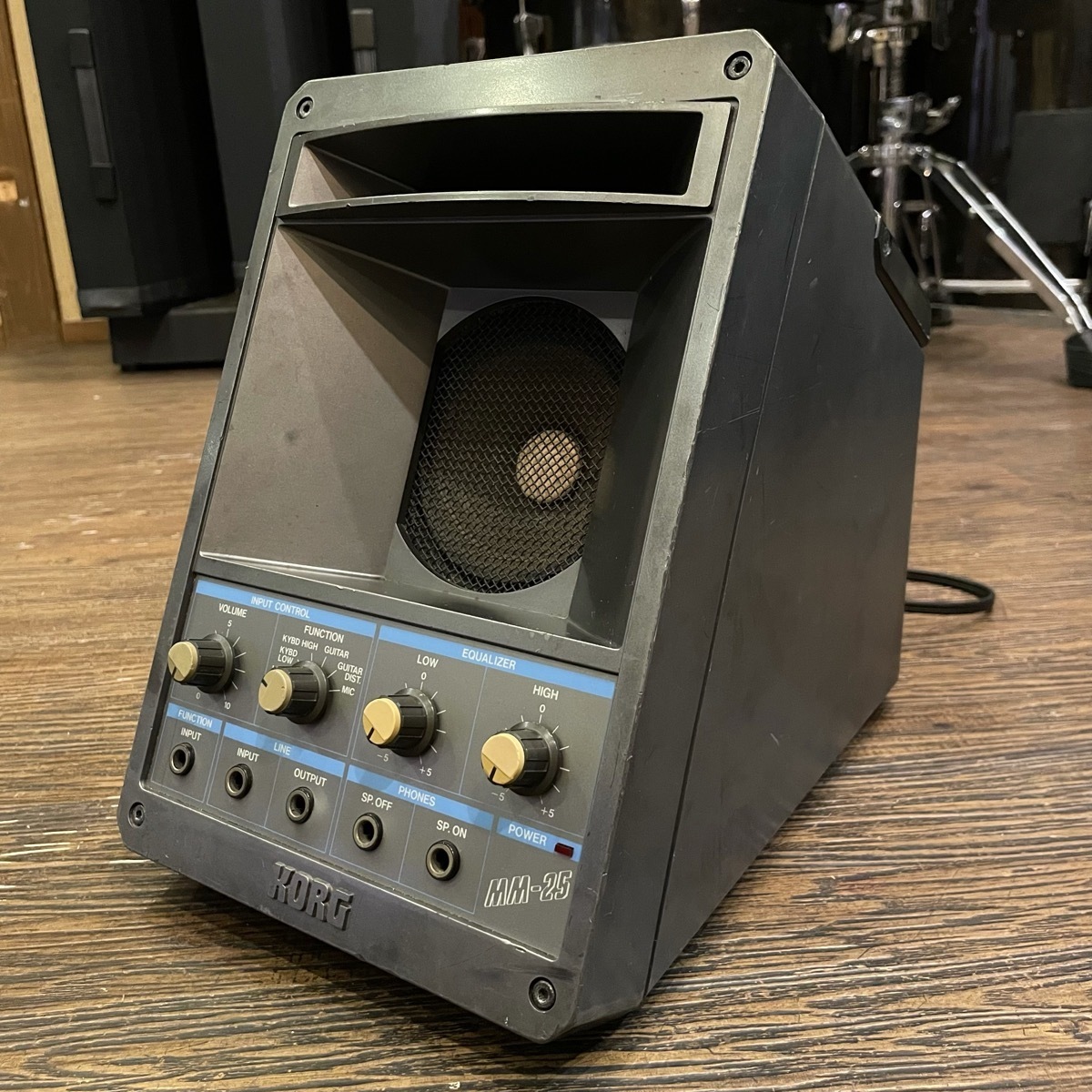 Yahoo!オークション - KORG MM-25 コルグ パワードスピーカー Yahoo!オークション - KORG MM-25 コルグ パワードスピーカー