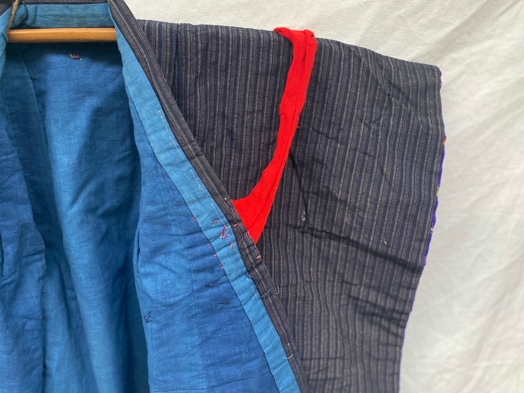綺麗な 青み 昭和初期 子供用 襦袢 着物 羽織 古裂 襤褸 ジャパンヴィンテー JAPAN VINTAGE 特徴的な 首元の 目印 30s40s_画像5