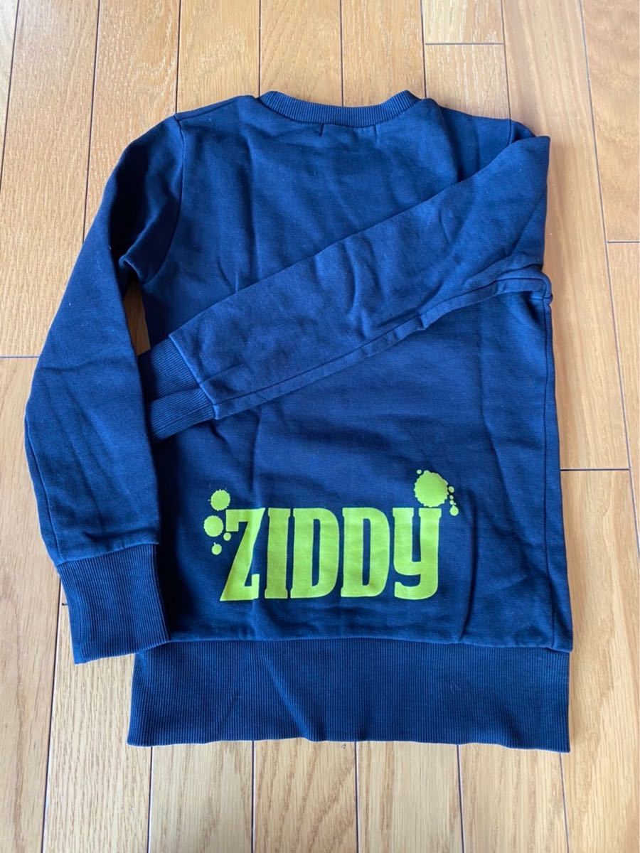 ZIDDY トレーナー　１４０センチ