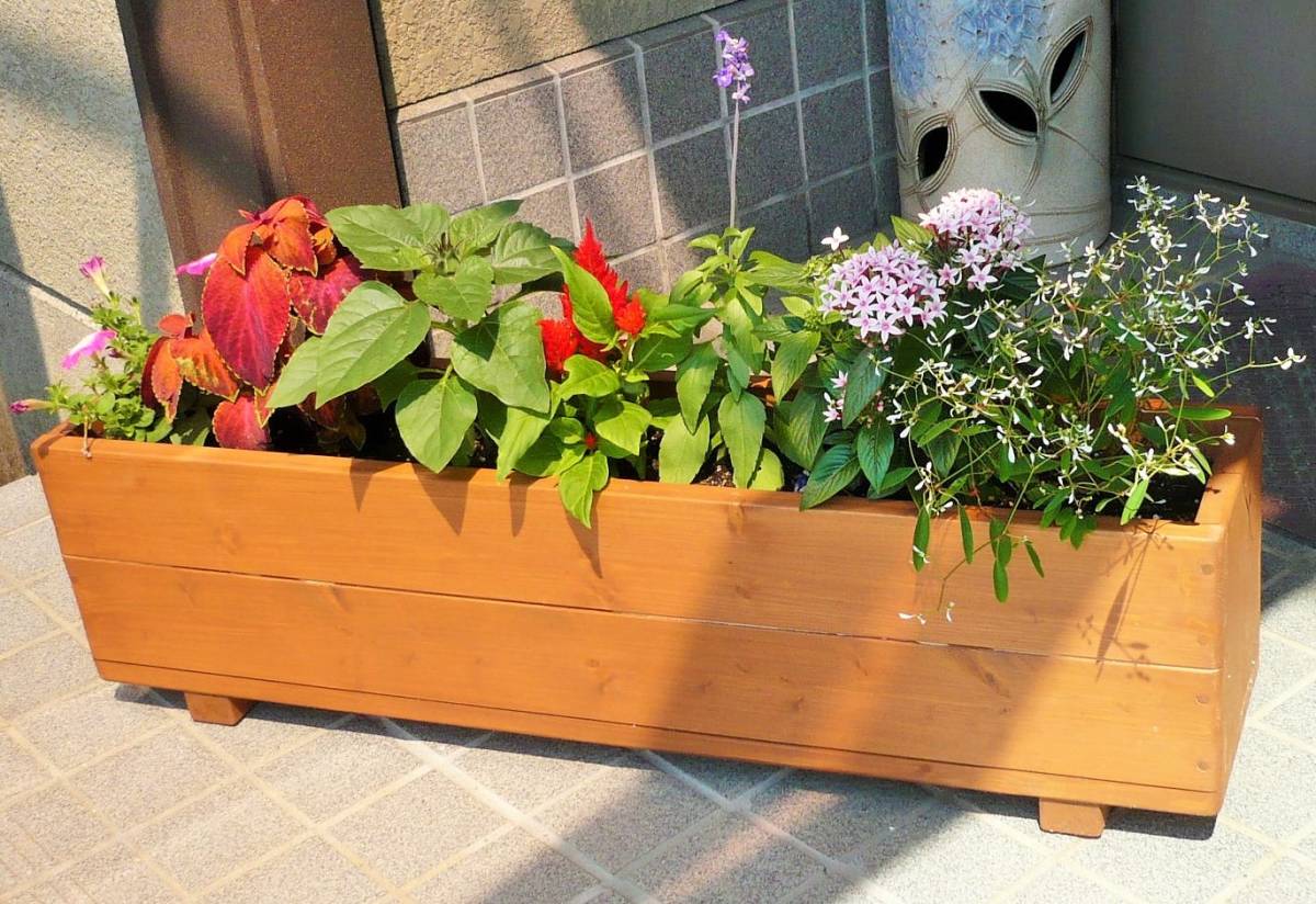 ◆◇木製 プランター 花壇 ガーデニング 60サイズ[ハンドメイド品]◇◆_自宅使用の90サイズのサンプル画像です。
