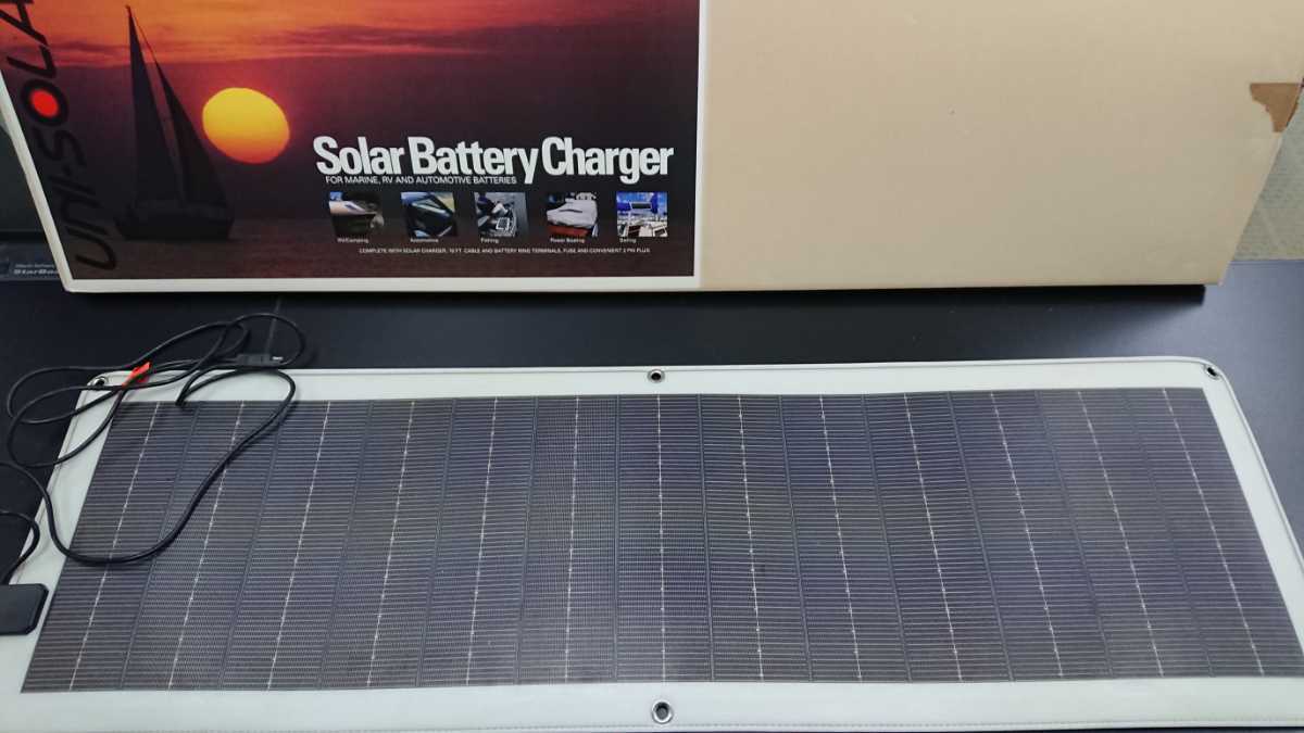 半額SALE／ ソーラーバッテリーチャージャー モデルＭＢＣ-525 ４枚 - ソーラーパネル、太陽電池 - hlt.no