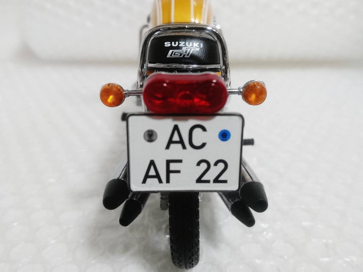 展示品+廃盤品　MINICHAMPS　Classic Bike Series　No.5　1/12　Suzuki GT 750J　Water Cooled　1972　ミニチャンプス　スズキ_画像9