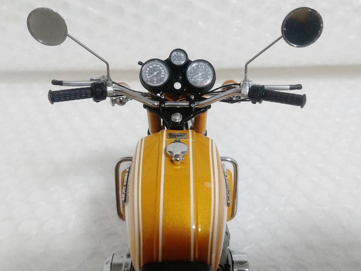 展示品+廃盤品 MINICHAMPS Classic Bike Series No.5 1/12 展示品+廃盤品 MINICHAMPS Classic Bike Series No.5 1/12