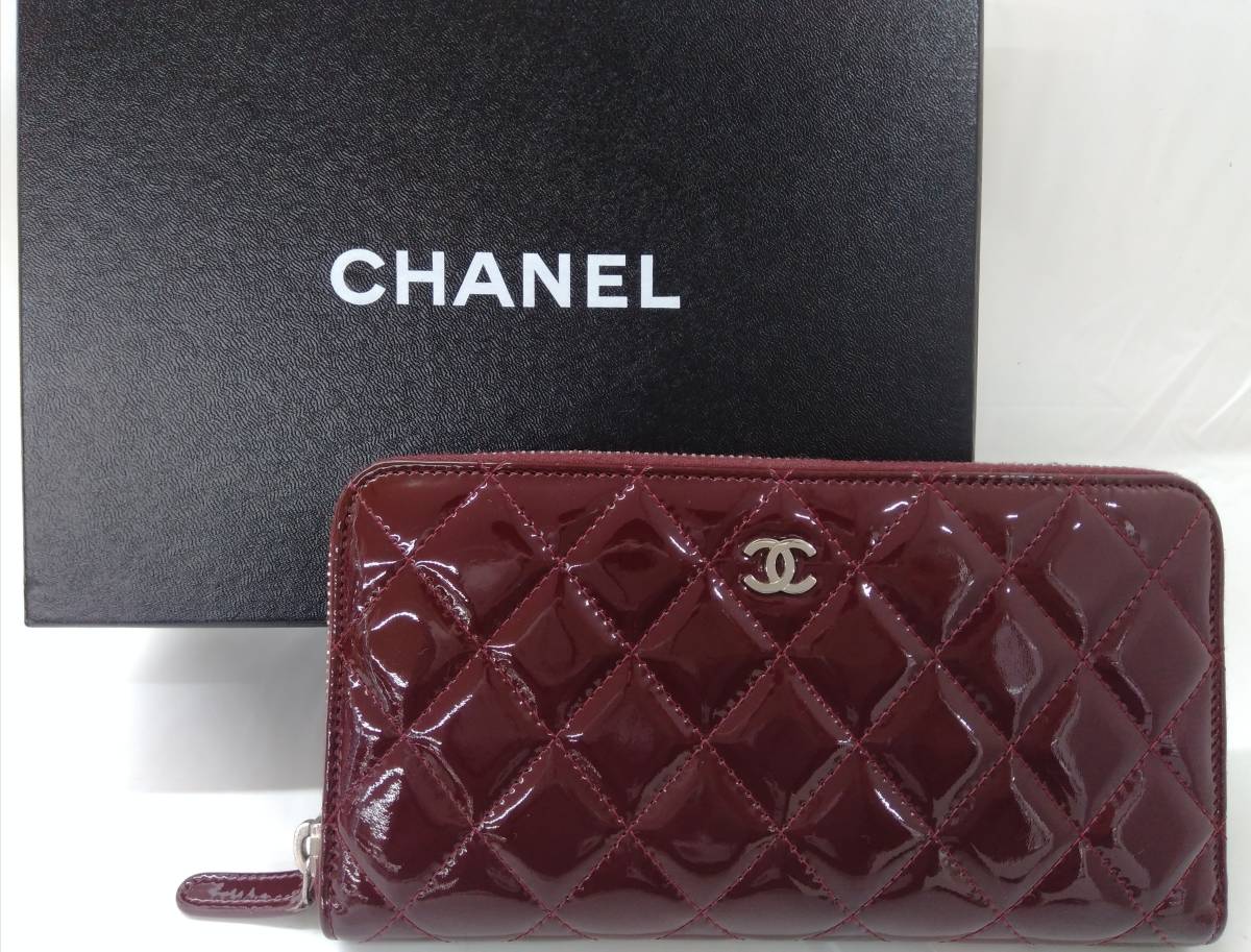 CHANEL シャネル マトラッセ エナメル ラウンドファスナー 長財布