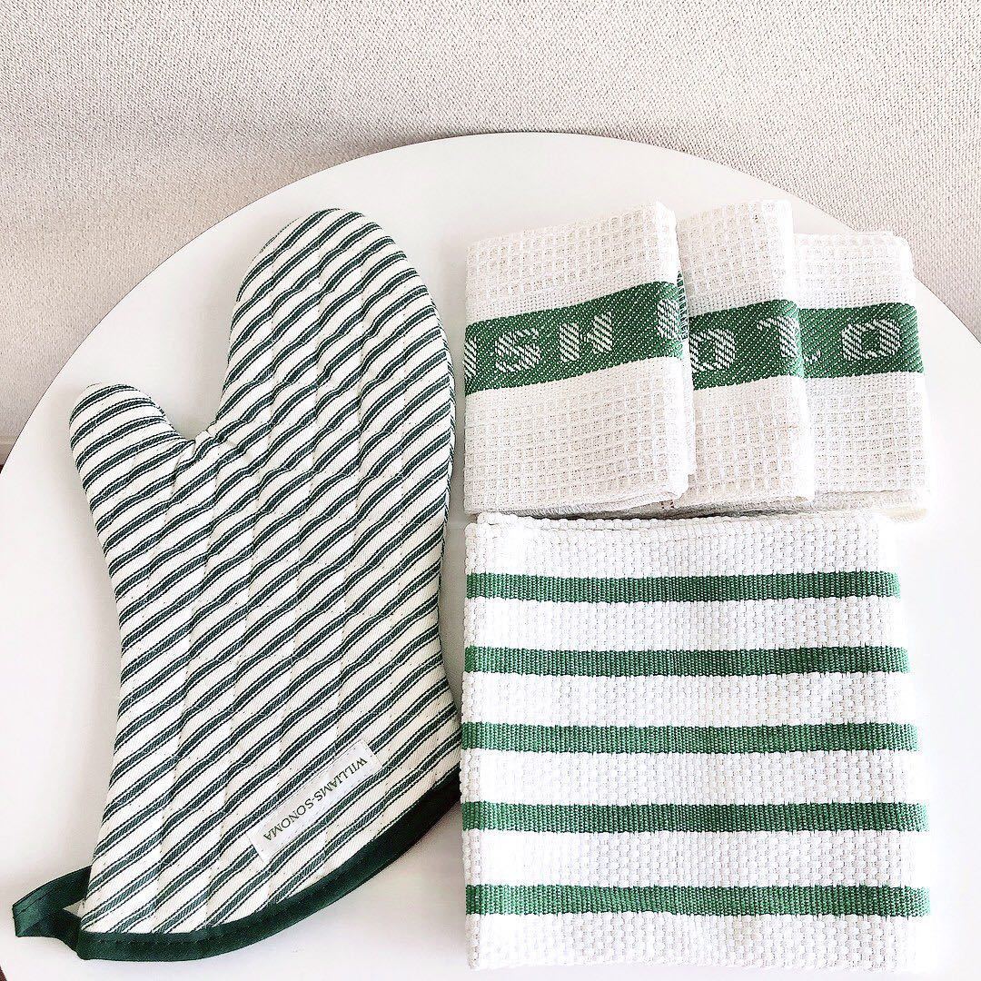  new goods * Williams *sonoma*WILLIAMS-SONOMA* mitten * potholder * kitchen Cross * green *f gold *5 piece set 