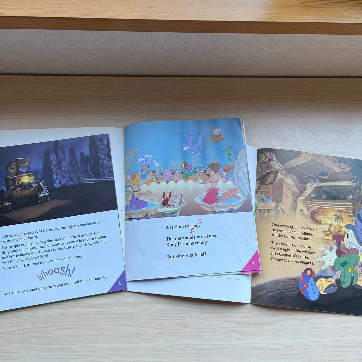 660円 9周年記念イベントが Disney 子供向け洋書 2冊セット