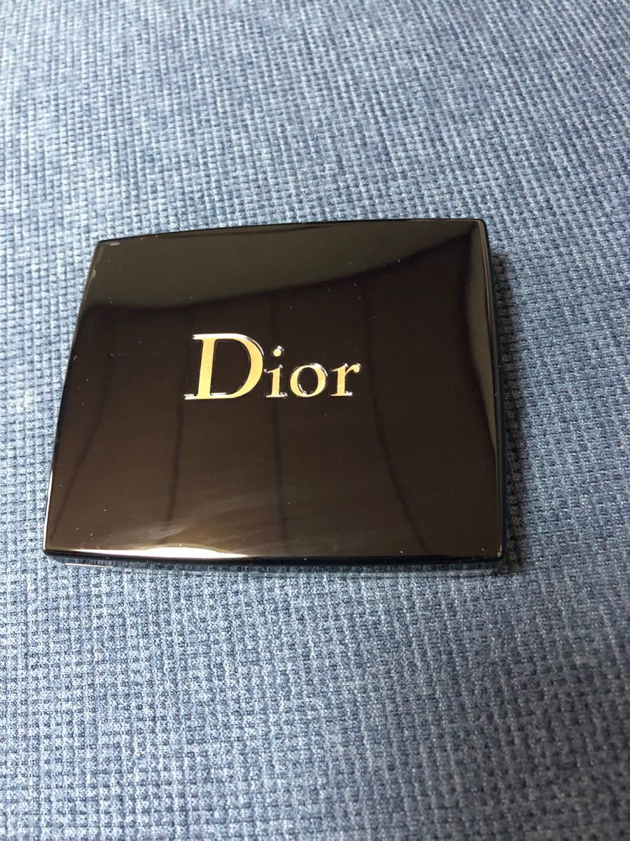Dior サンククルール クチュール