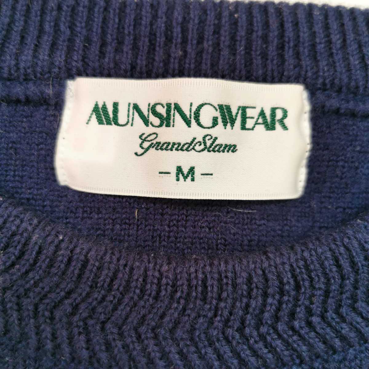 Munsingwear マンシングウェア ニット セーター ウール100% ネイビー 紺 刺繍 日本製 サイズM