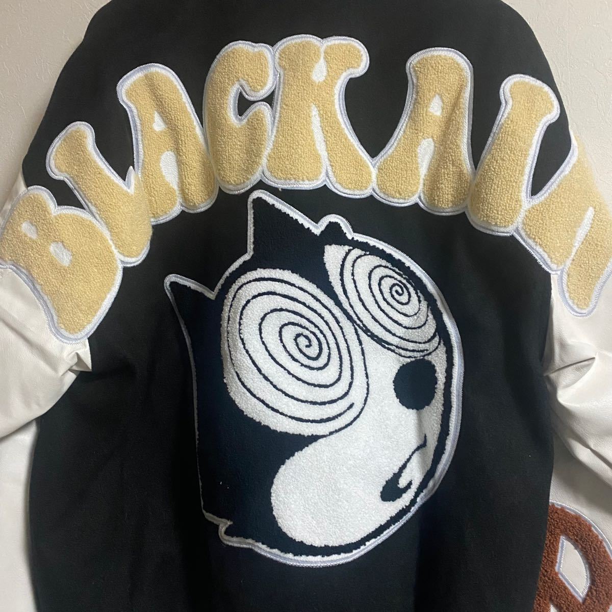 ★即発送★ blackair かわいい刺繍キャラクター スタジャン アウター