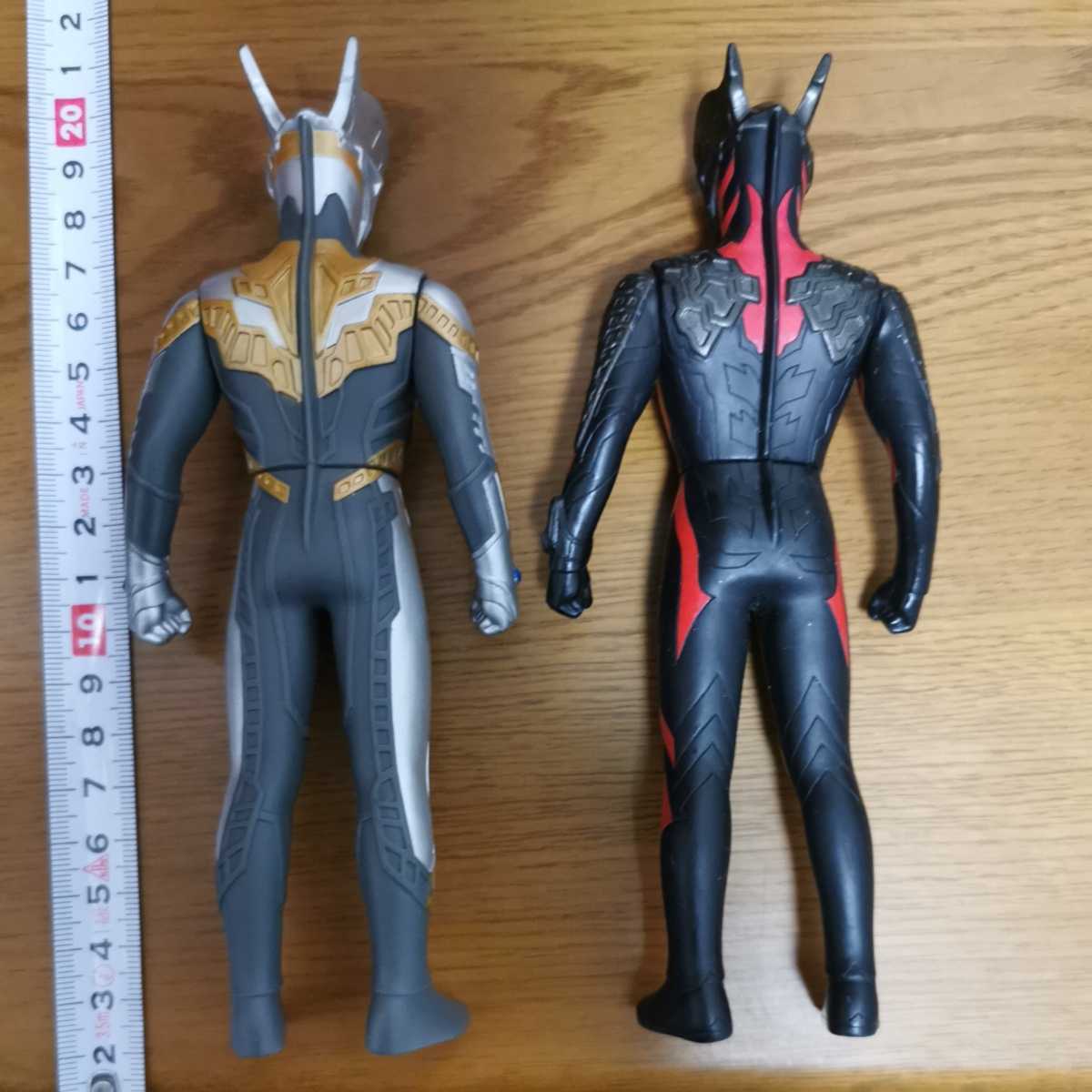 ウルトラマンゼロ ウルトラヒーローシリーズEX シャイニングウルトラマンゼロ　ゼロダークネス 絶版 ソフビ フィギュア　セット_画像2