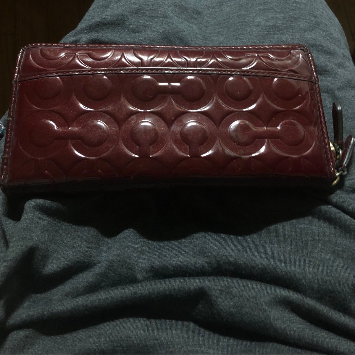 コーチ　ラウンドファスナー長財布 COACH値下げしました！