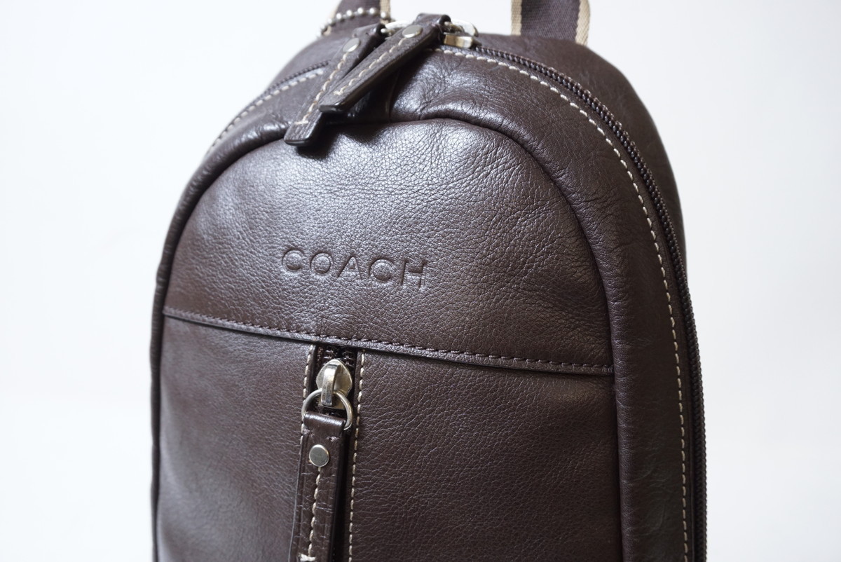 美品 COACH コーチ ヘリテージウェブレザースリングパック ボディ