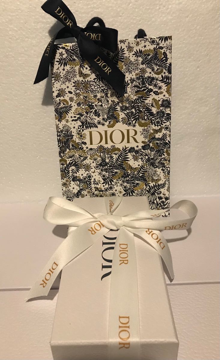 Dior ディオール　ビューティーディスカバリー　キット　美容液、香水、口紅