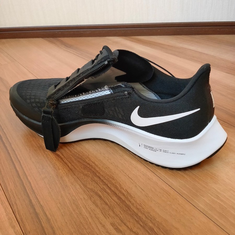 （未使用品）ナイキ（NIKE）エア ズーム ペガサス 37　FlyEase 28.0cm