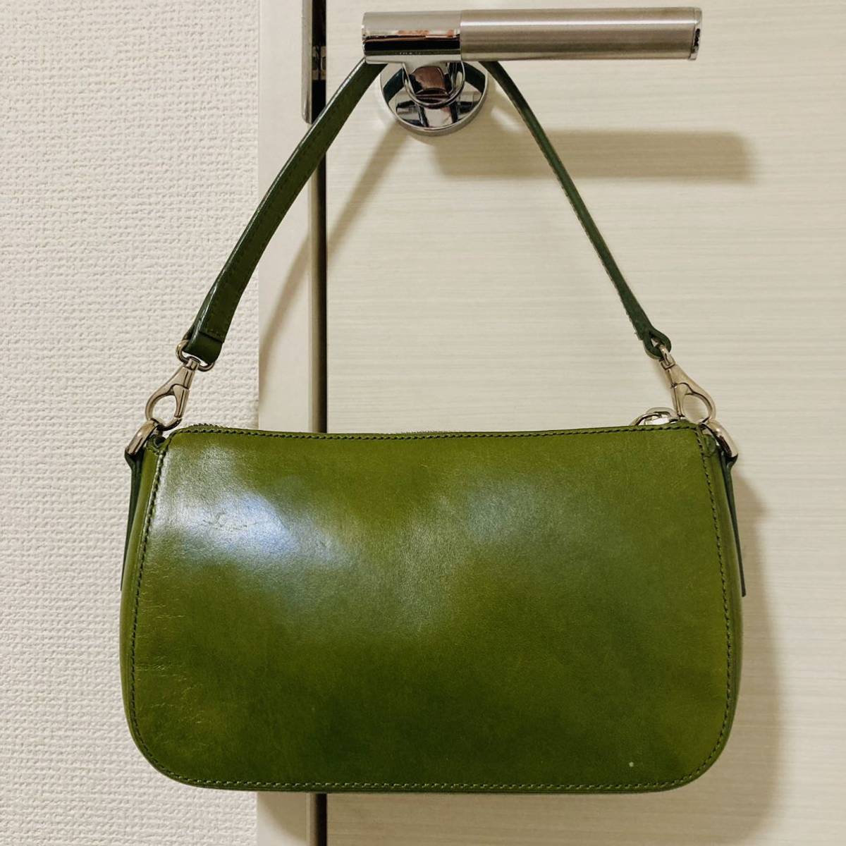ヒロフ ポーチバックエメラルドグリーン