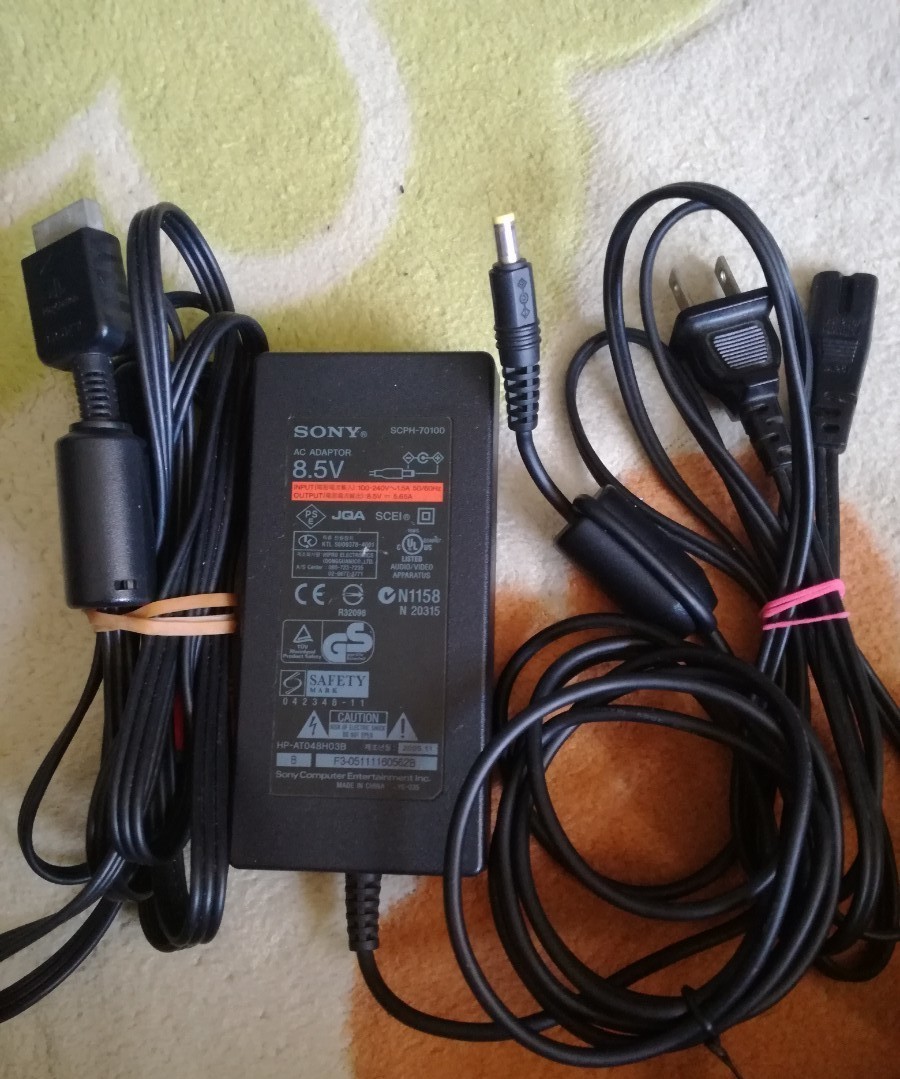 SONY プレステ2 ACアダプター　AVケーブル　電源ケーブル　セット
