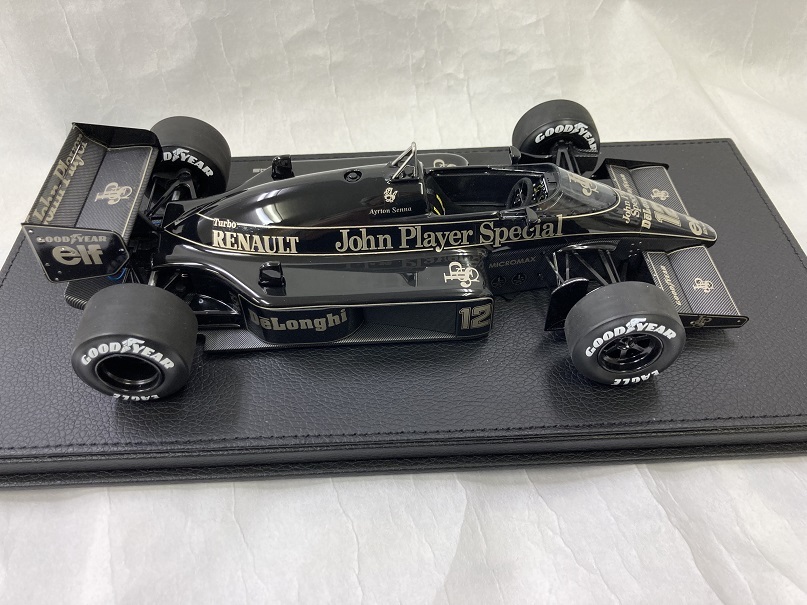 GPレプリカ 1/18 ロータス ルノー 98T F1 1986 アイルトン・セナ 新品