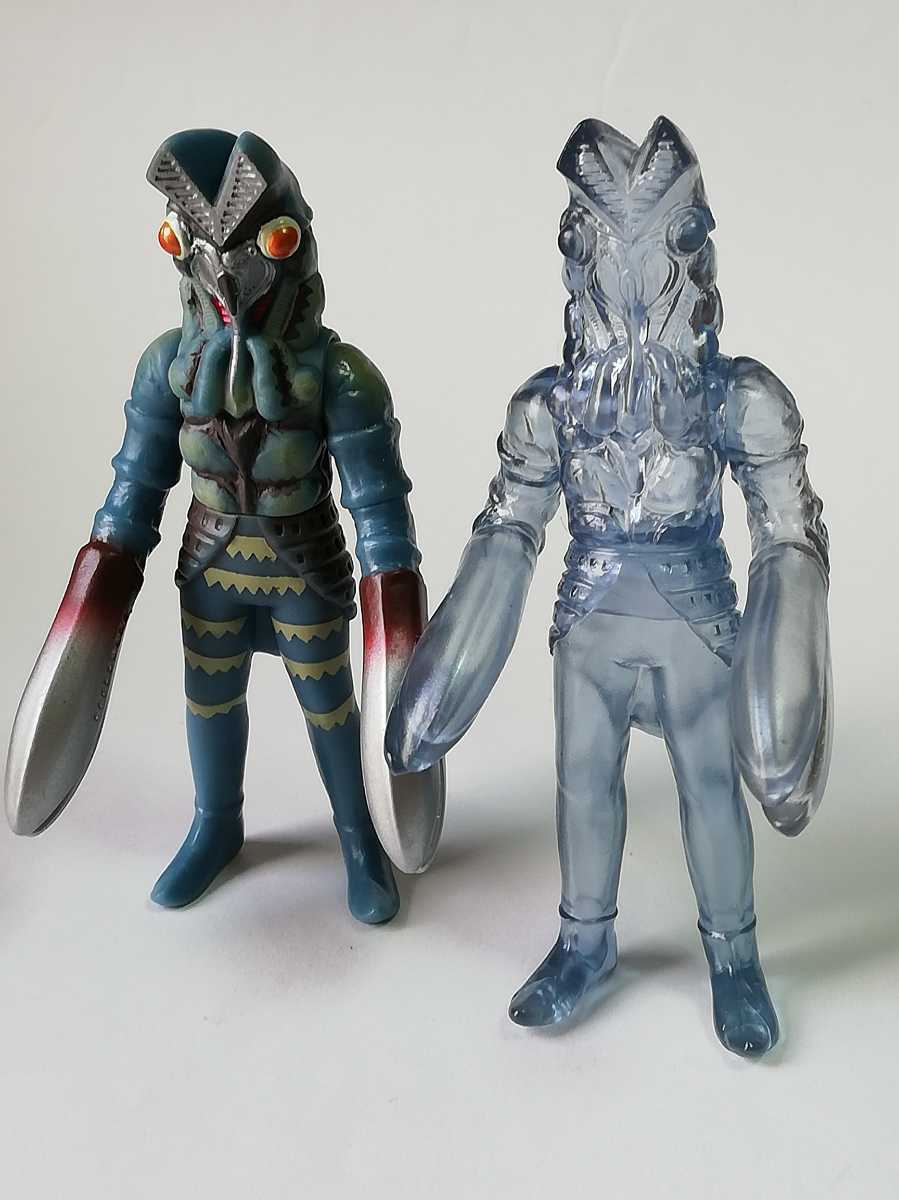 HGシリーズ ウルトラマンソフビ道 バルタン星人2体 Yahoo!オークション - 2003年 HG ウルトラマン ソフビ道