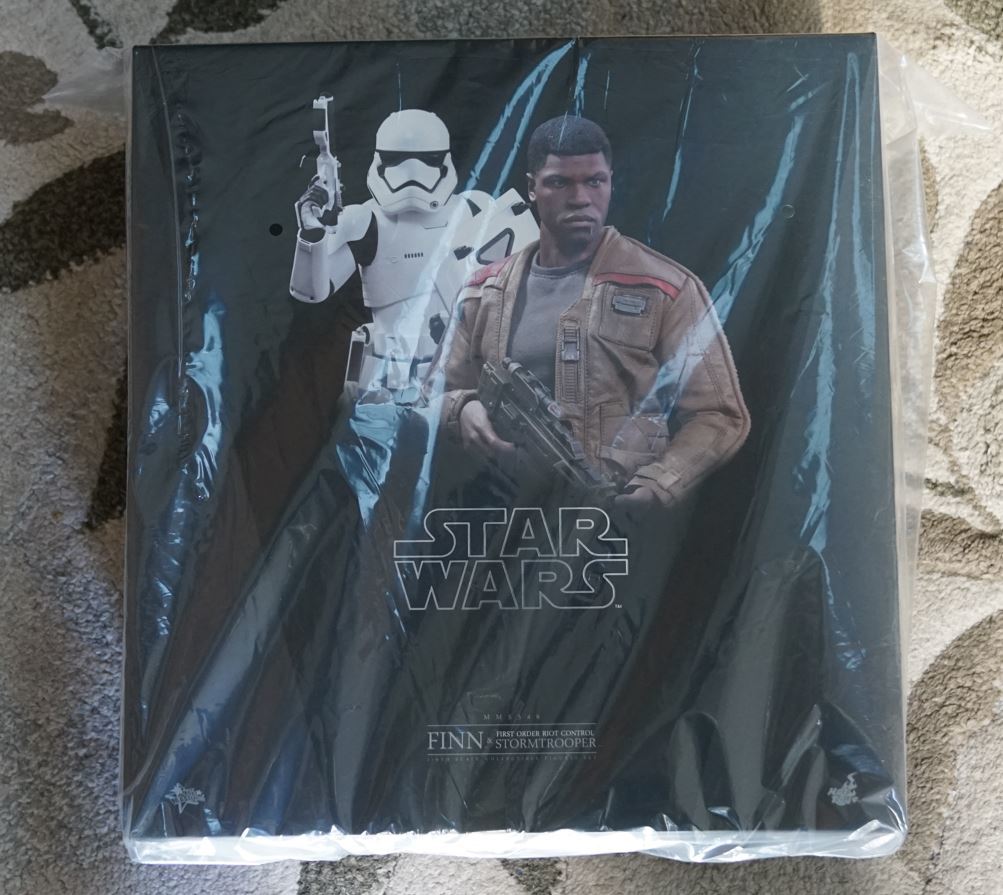 * unopened new goods / hot toys HOT TOYS Star Wars [ fins & First order Stormtrooper la Io to control version 2 body set ]