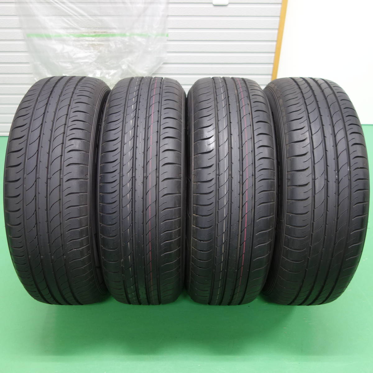 ☆ 新車外し ダンロップ 235/65R18・レクサスRX 純正タイヤ 4本セット