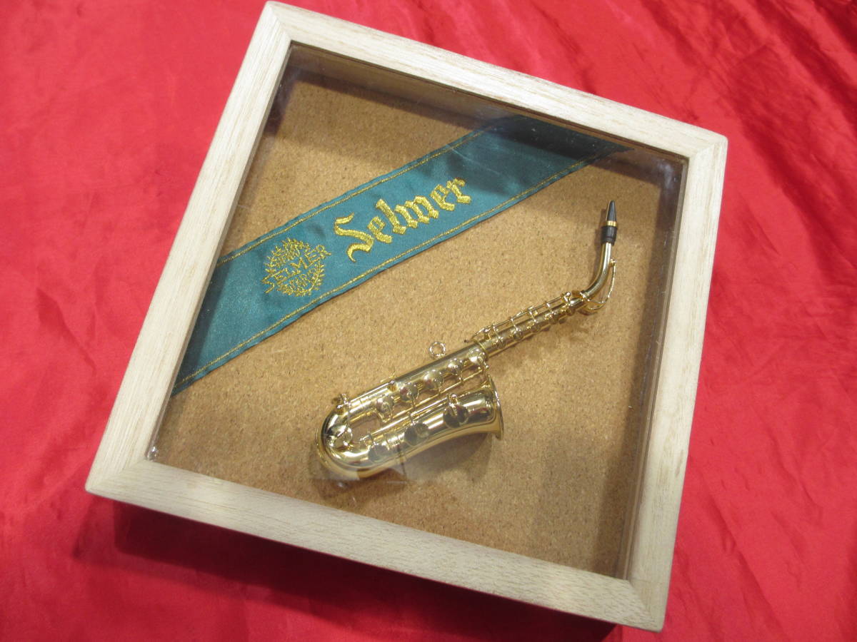  interior miniature sax metal made 24K plating cell ma- ribbon rare goods 