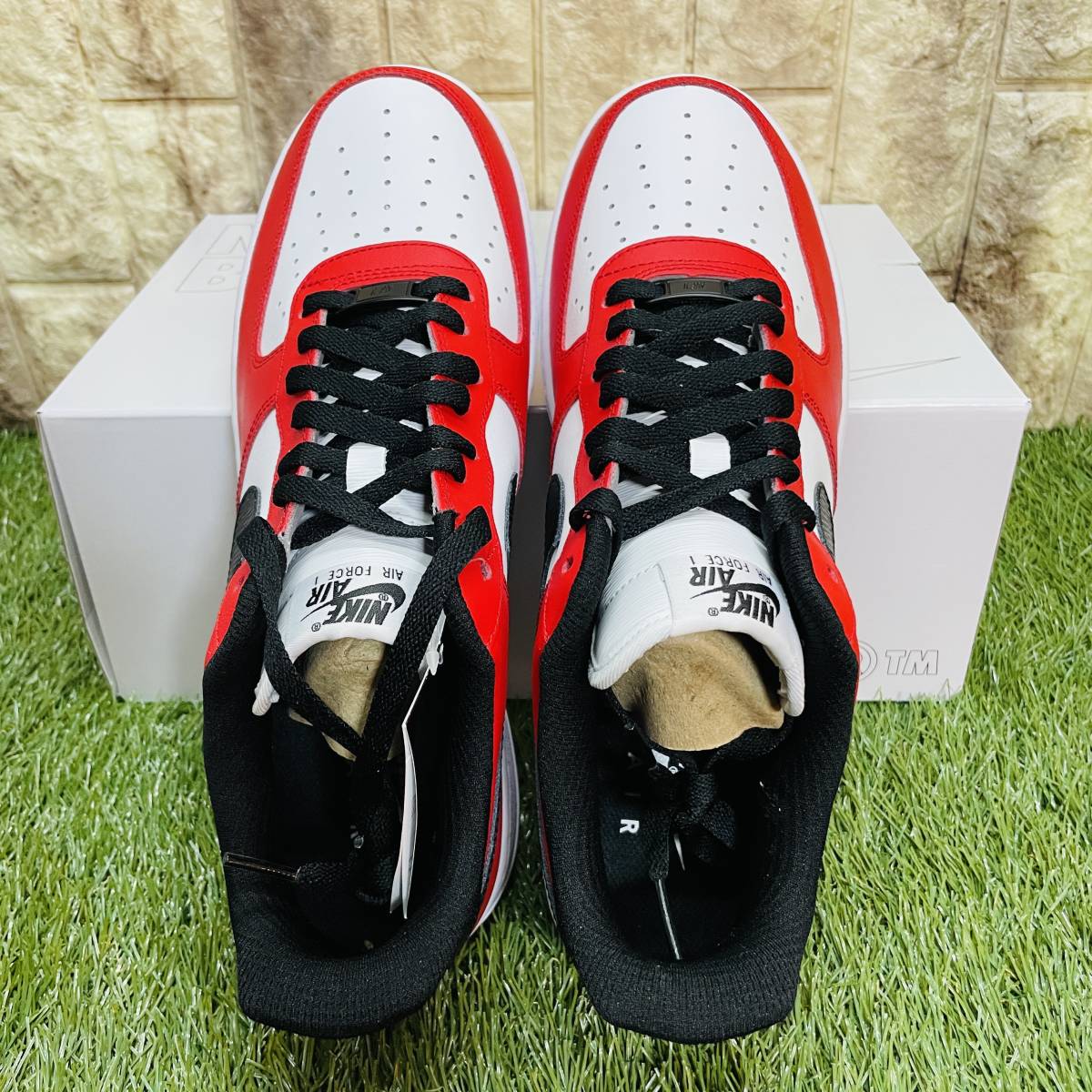 即決 ナイキ エアフォース1 NIKE AIR FORCE 1 赤 白 黒 レッド 即決 ナイキ エアフォース1 NIKE AIR FORCE 1 赤 白 黒 レッド