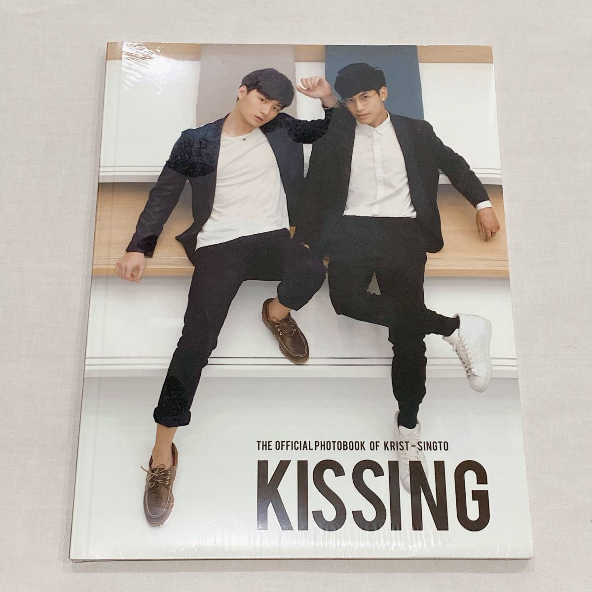 krist singto 写真集 kissing 雑誌 GMM - アート