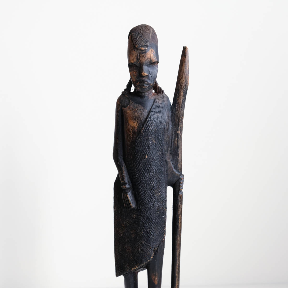 アフリカ美術 木彫り人形 木製彫刻 民芸品 置物 オブジェ... - ヤフオク!