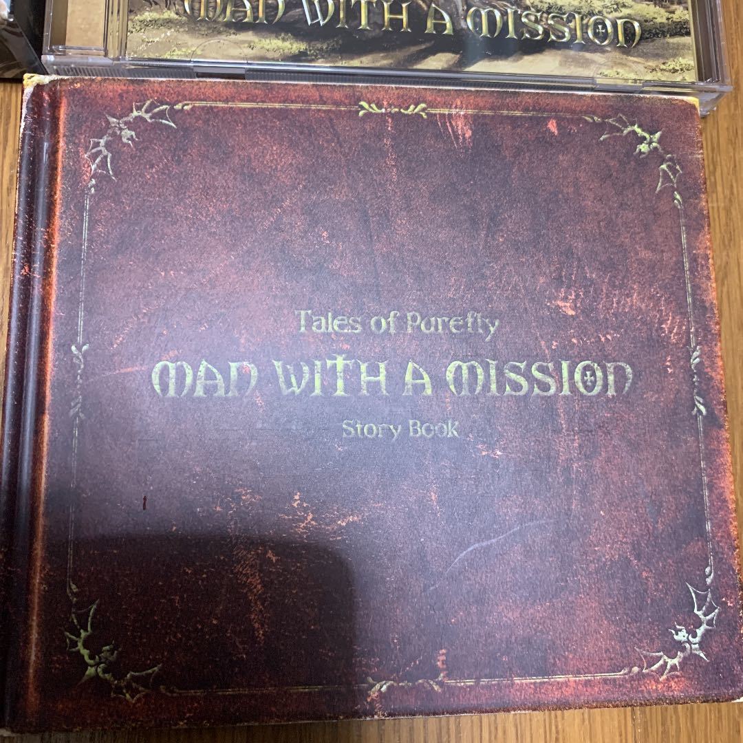 送料無料！美品！MAN WITH A MISSION 初回限定盤 Tales of Purefly スリーブケース付き ブックレットあり 帯付きの画像4