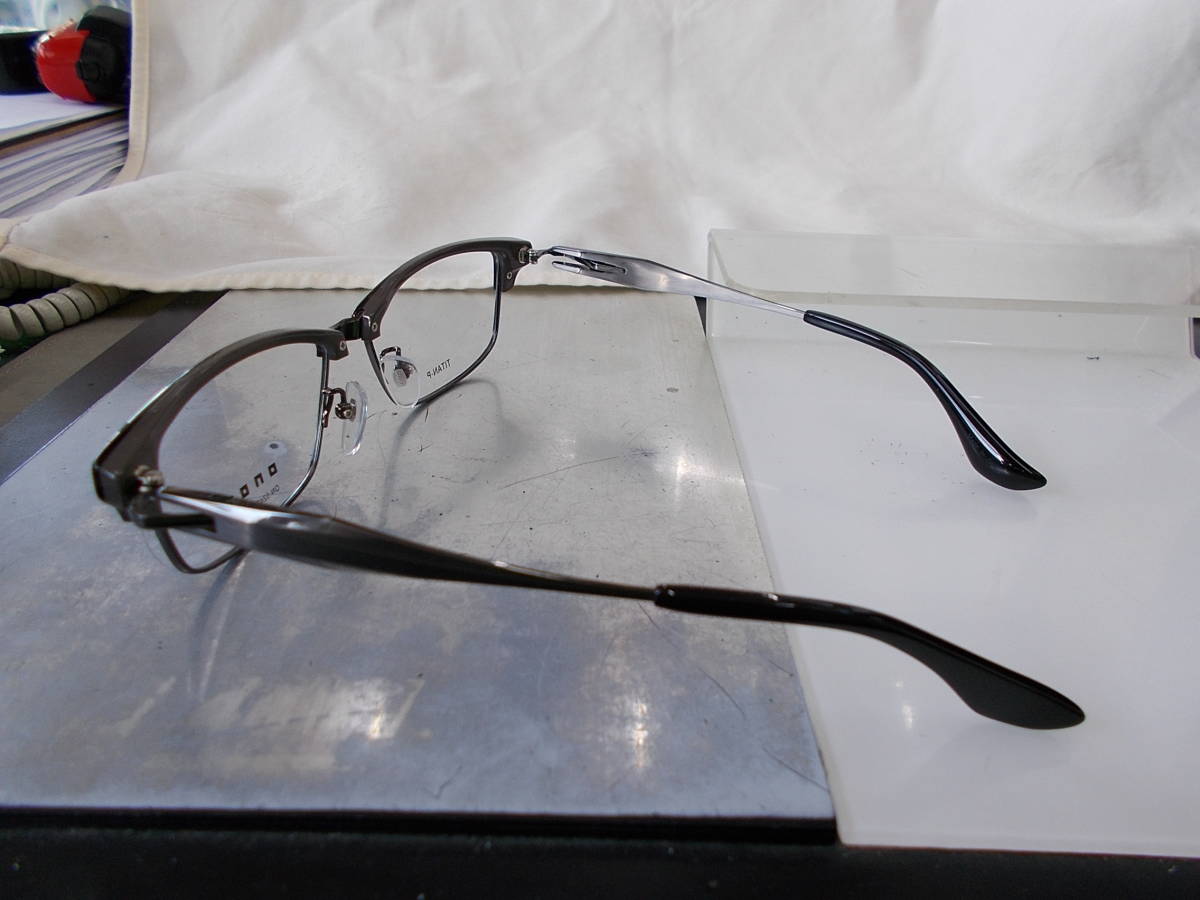 新品低価 ヤフオク! - ONOFF オノフ 超かっこいいセルメタルコンビ眼鏡