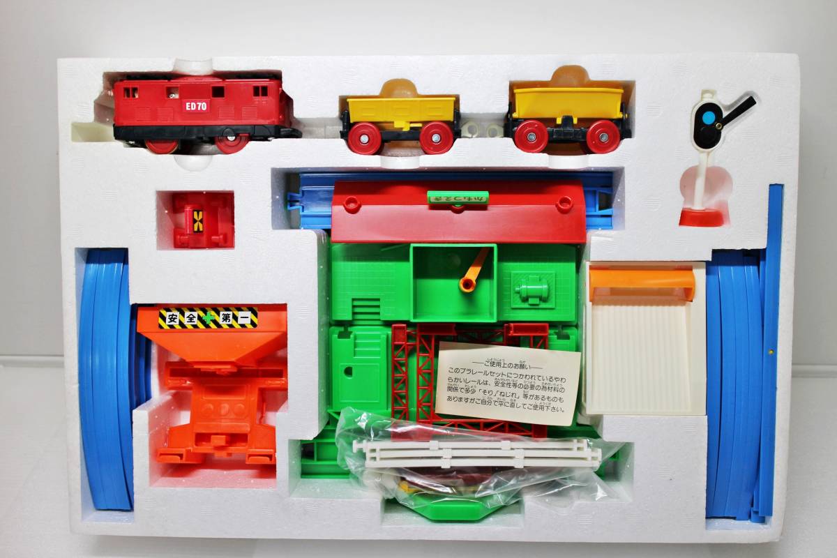 TOMY Tommy .... Plarail ED-70..... set first generation stone charcoal * material tree attaching vehicle red out of print that time thing 1976 ultra rare super rare illusion 