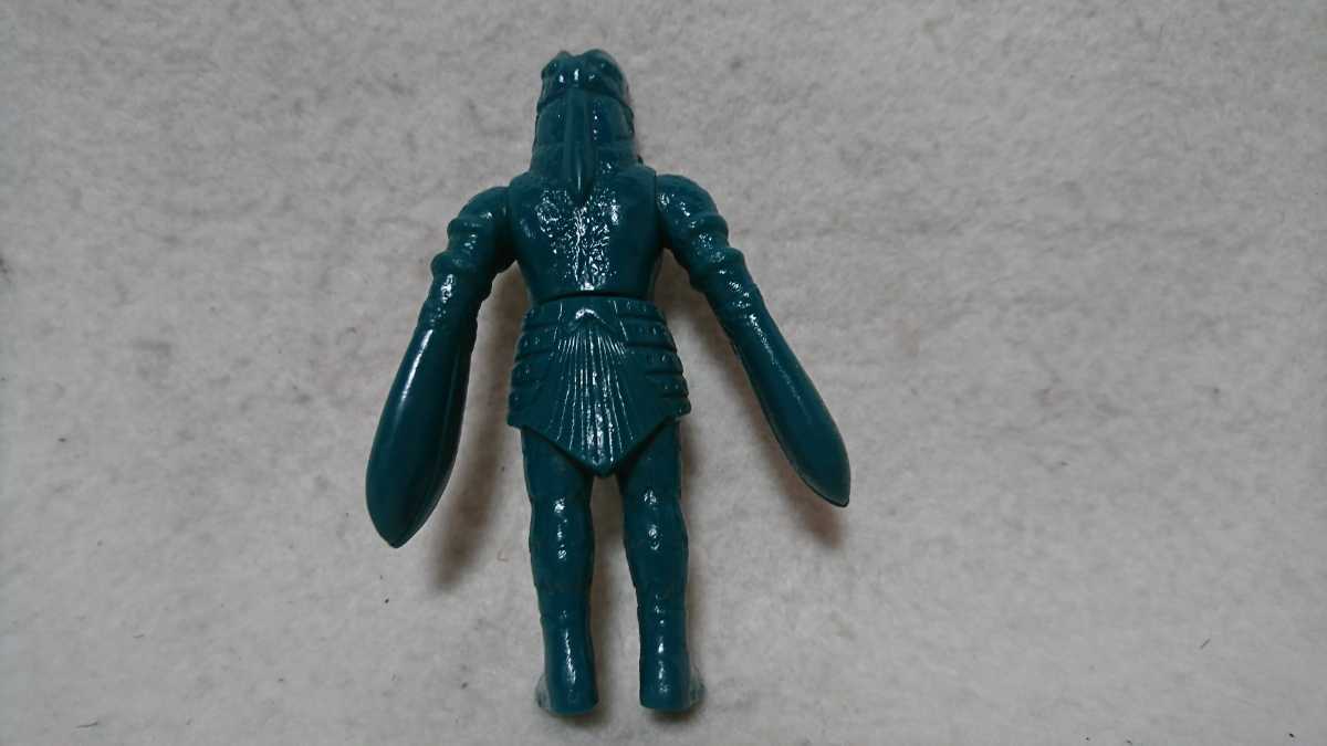 当時物 バンダイ1988年 バルタン星人 ソフビ 昭和レトロ 当時物 バンダイ1988年 バルタン星人 ソフビ 昭和レトロ