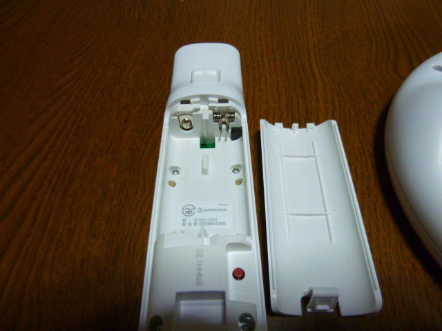 HR031【即日発送　送料無料】Wii マリオカート　ハンドル　リモコン　ストラップ　セット　ホワイト　（動作良好）白 任天堂 純正 