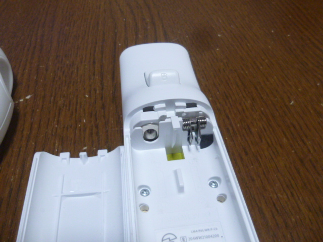 HDM2【即日発送 送料無料 動作確認済】WiiU　Wii　ハンドル　リモコンモーションプラス　ストラップセット　ホワイト　白