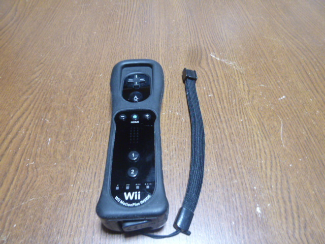 RSJ10【即日配送 送料無料 動作確認済】Wii リモコン モーションプラス　ジャケット ストラップ　セット　純正品　RVL-0036 黒　ブラック
