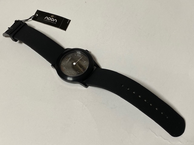 noon 腕時計 copenhagen コペンハーゲン nendo デザイン ラバー系樹脂ベルト 展示未使用品　箱無_画像5