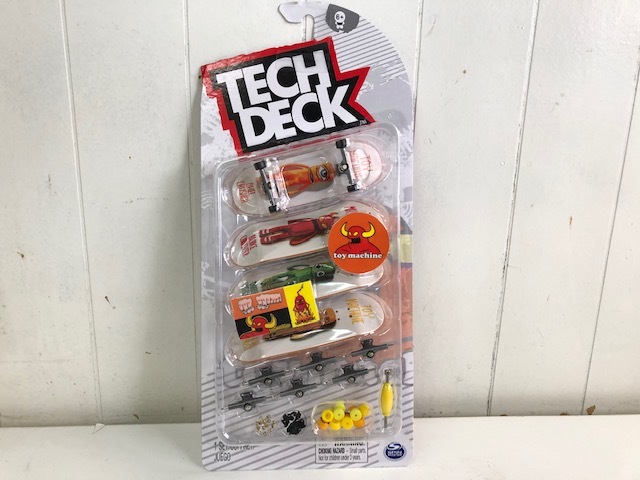 デッキ4枚セット 【 トイマシーン 】TOY MACHINE / TECH DECK 指スケ フィンガーボード / テックデッキ スケボー スケートボード 管理A4