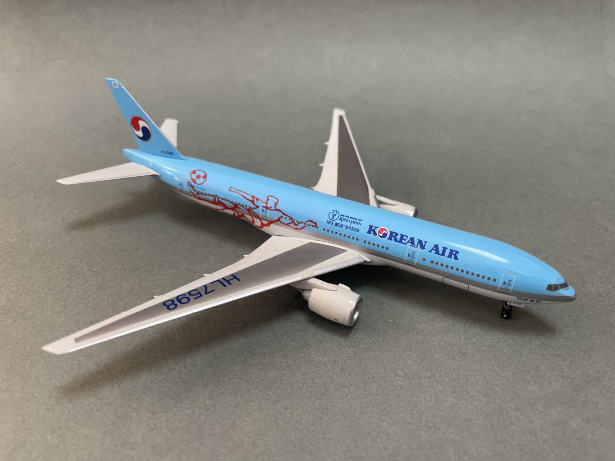 難）Dragon [ 55425 ] B777-200ER Korean Air (コリアンエアー) -World Cup 2002- ( 1/400 ) ドラゴン_画像2