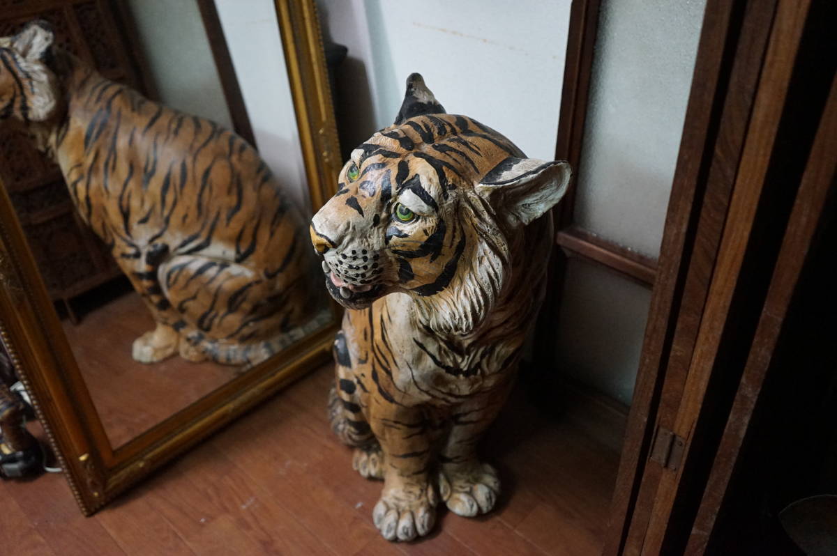     только самовывоз  ...  максимальный ... ITALY  Италия  пр-во  　 тигр   керамика   комнатное украшение   60-летний цикл китайского календаря 　 тигр    тигр   тигр   запад ...  антиквариат 
