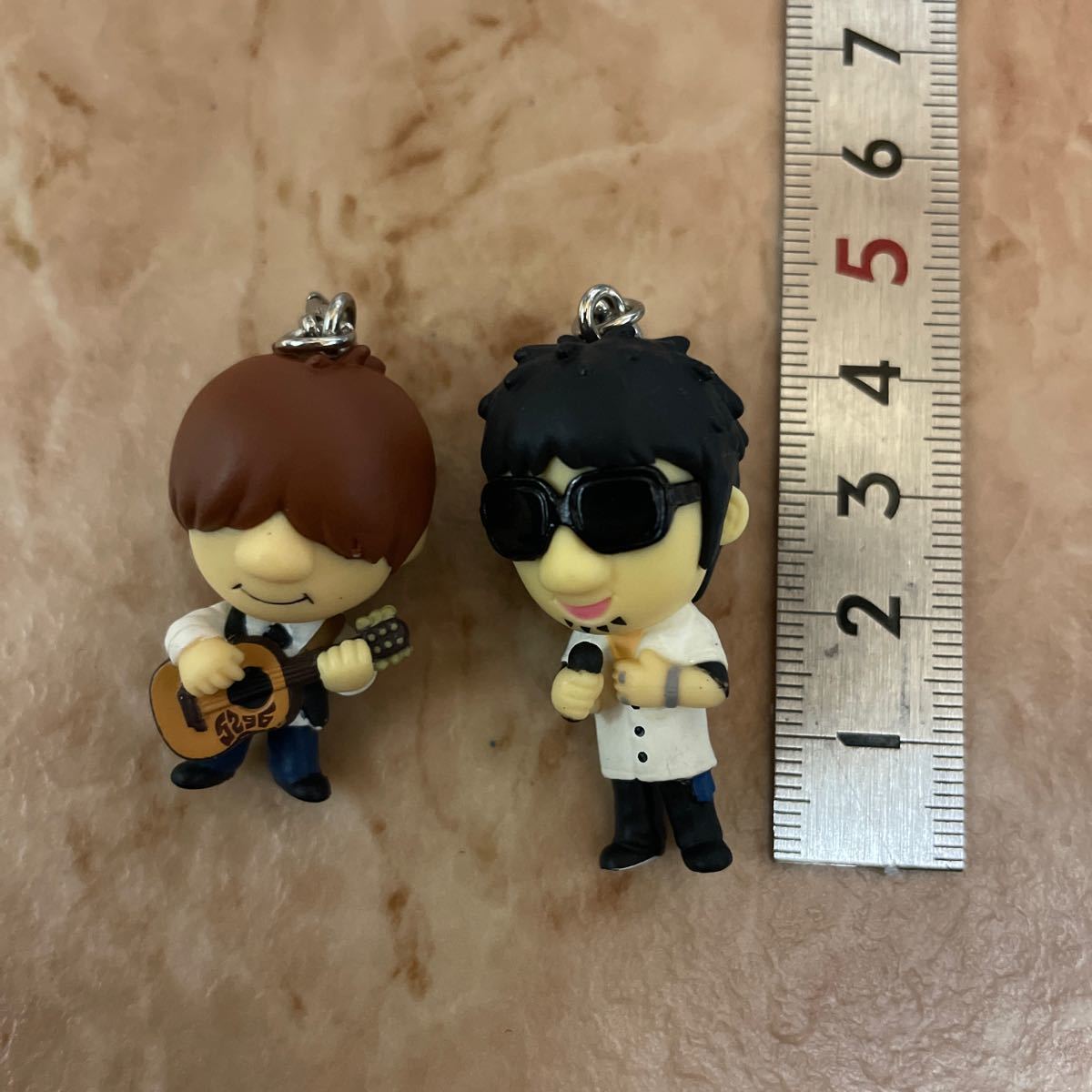 コブクログッズ!フィギュア&ギターピックセット(CD無し) 未使用 送料無料 9-2